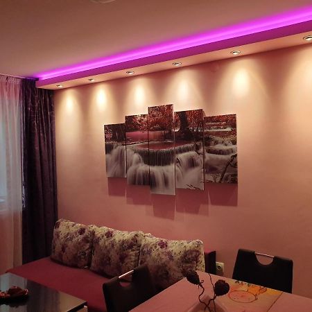 Apartment Nicole Varna Esterno foto