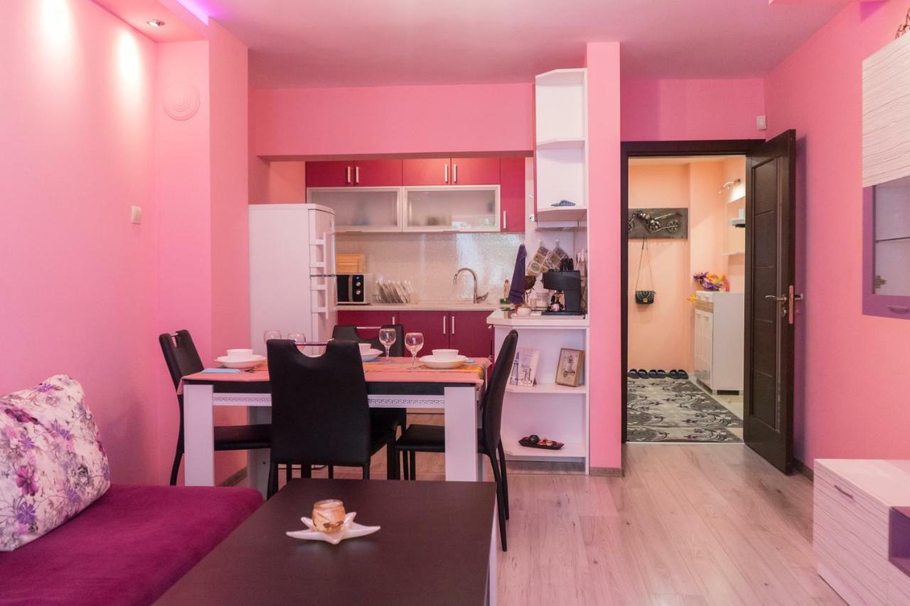 Apartment Nicole Varna Esterno foto