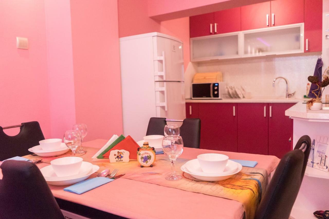 Apartment Nicole Varna Esterno foto